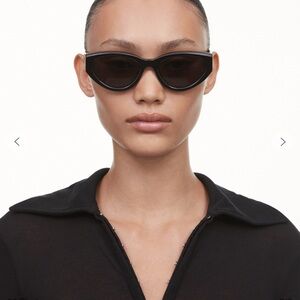 Chimi 06 Black Sunglasses